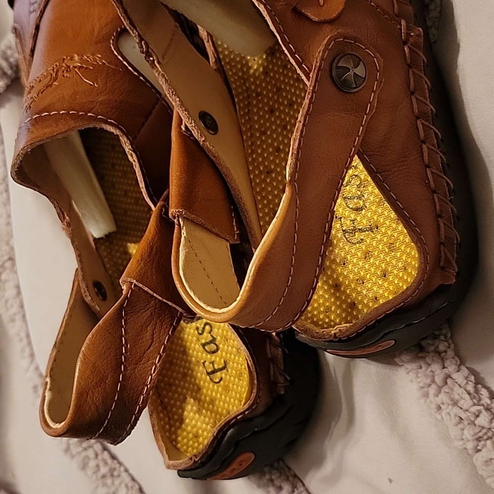 HSY Leather Shoes - Picture 4 of 7